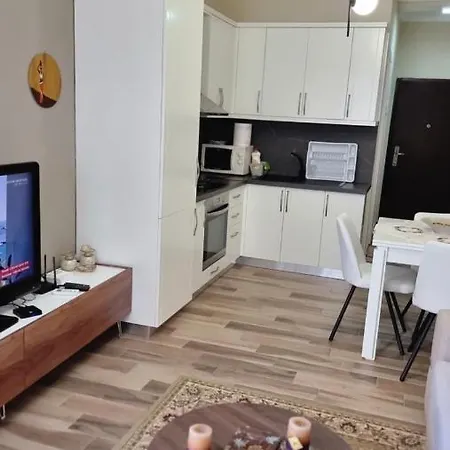 Liam's Luxury Apartment *
